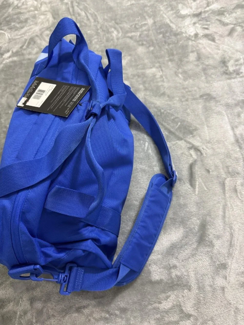 New Nike Blue Duffel Bag Soft Case Water Resistant Youth Sports Gym Travel